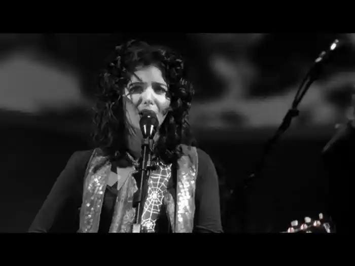 Spider's Web (Single Version)