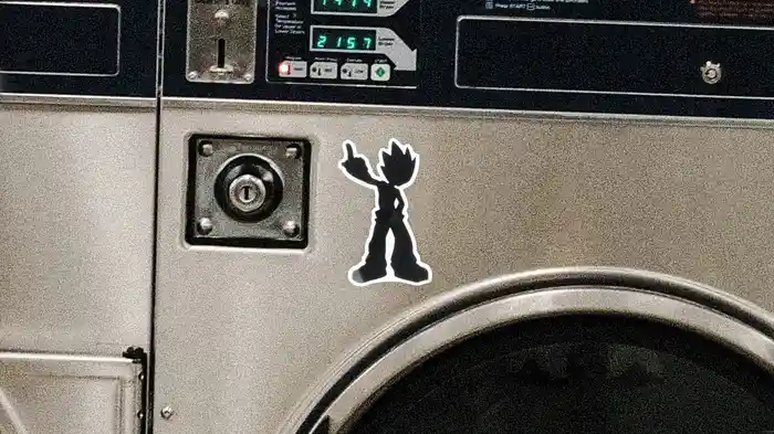 PUMP THE STEREO (Visual)