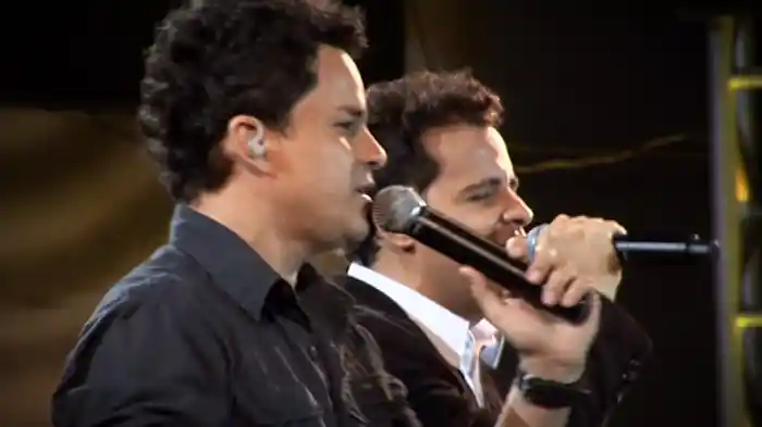 Aqui Não Pica-Pau (Ao Vivo)