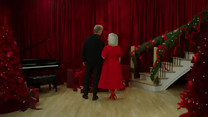 Christmas Looks Good On You