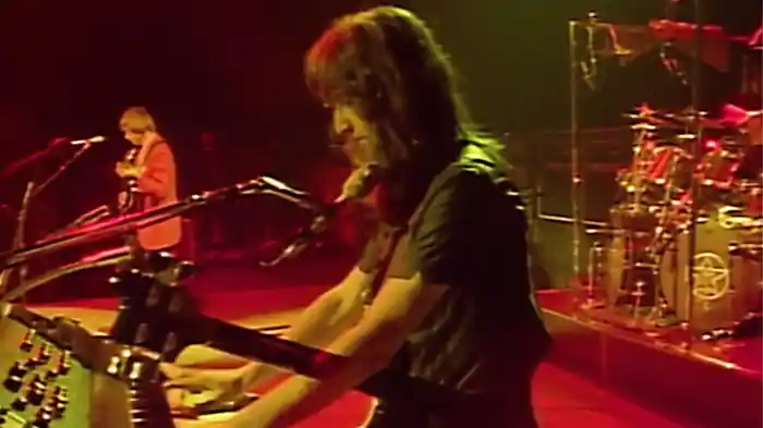 Tom Sawyer (Live From The Montreal Forum / 1981)