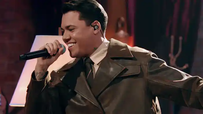 Tem Alguém Aí (Ao Vivo Em São Paulo / 2025)