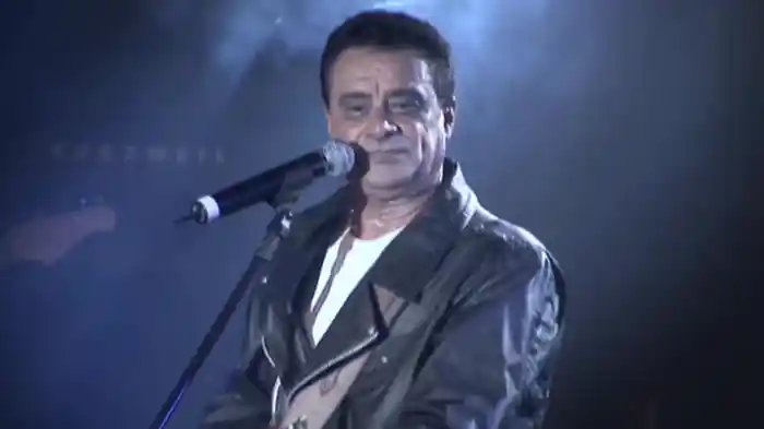 Onde Estão Teus Olhos Negros / Nathalie (Ao Vivo)