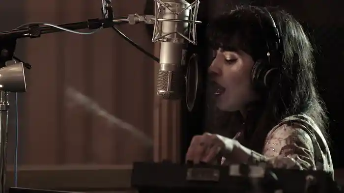 Caderas Blancas (Grabado En Capitol Studios, Hollywood, CA)