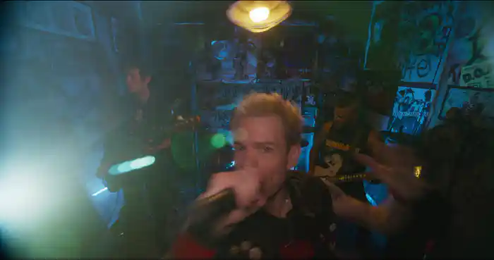 Waiting On A Twist Of Fate (Visualiser)