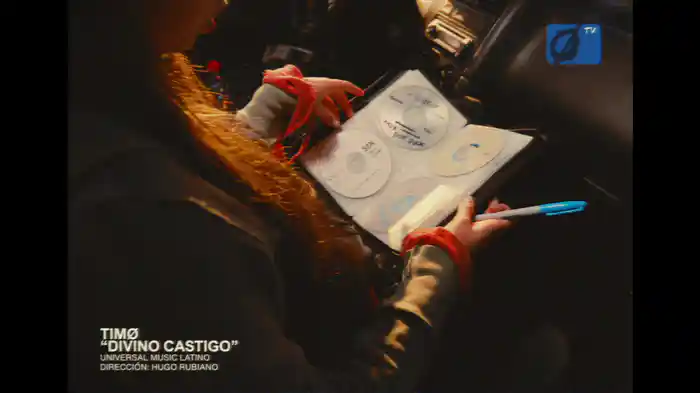 Divino Castigo (Lyric Video)