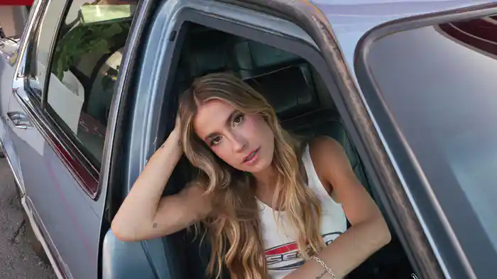 tu carita (Lyric Video)