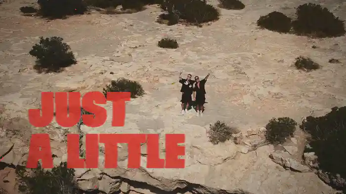 In The Middle (Lyric Video)