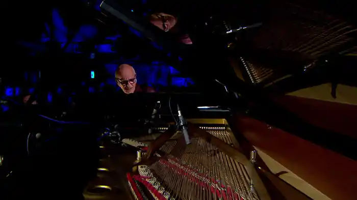 Experience (Live At Fabric, London / 2013)