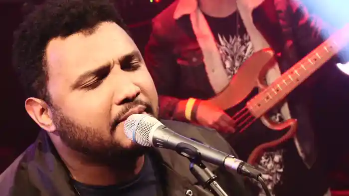 Ele Sorriu Pra Mim (Ao Vivo)