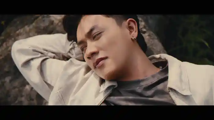 Masih Seperti Dulu (Lyric Video)