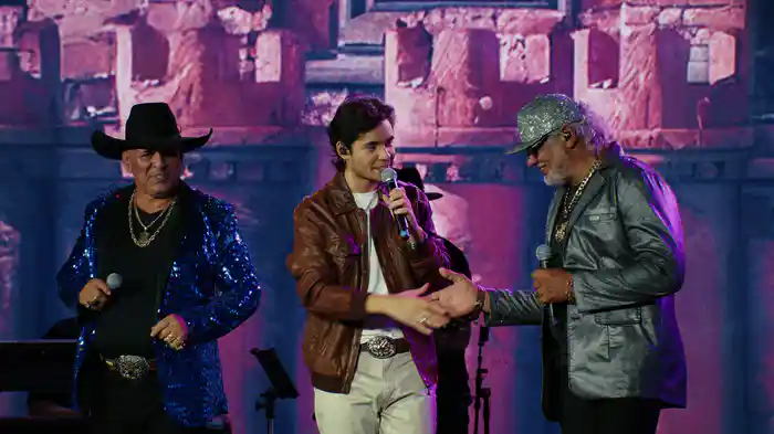 Porque Chora A Tarde / Quem Disse Que Esqueci (Ao Vivo Em São Paulo / 2025)