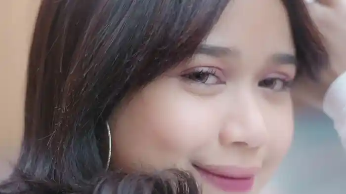 Menunggu Jadi Pacarmu (Menjamu)