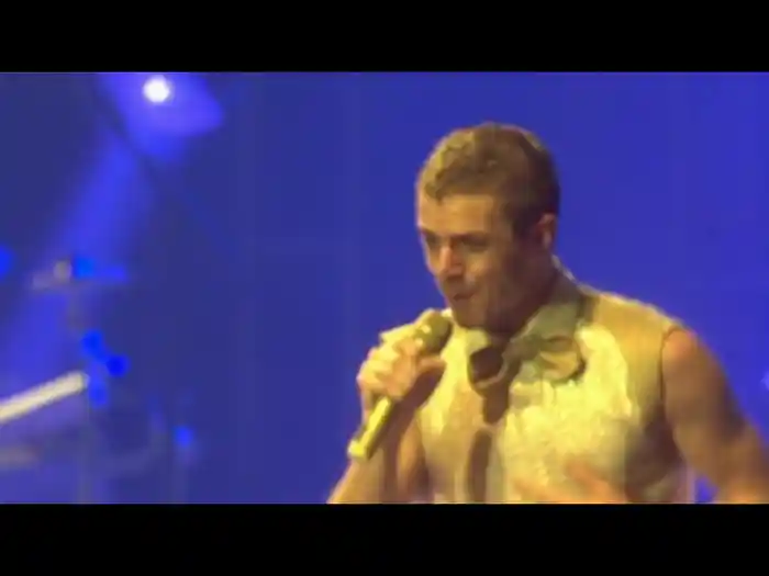 I Dont Feel Like Dancin' (Live from the O2)