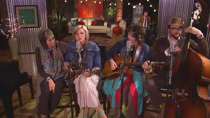 I’m Gonna Love You Through It (Live)