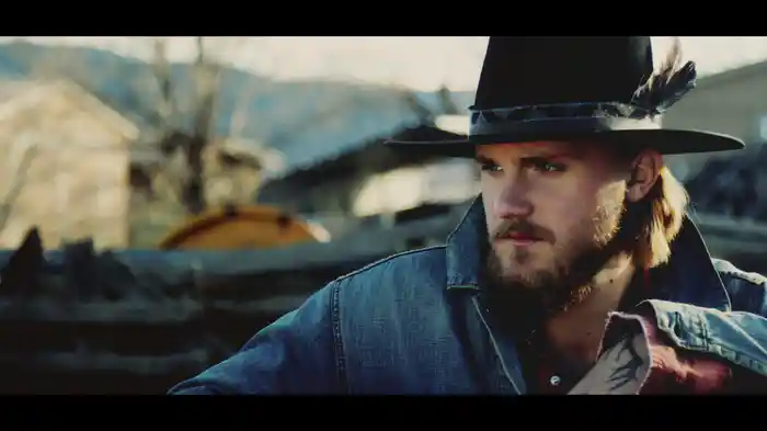 Fearless (The Echo / Visualizer)