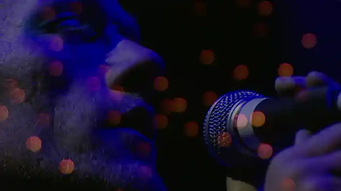 Sweetness Follows (Live From Glastonbury Festival / 1999)