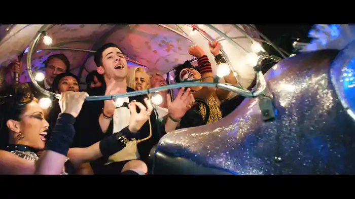 Chains (The Wynwood Walls Edition)