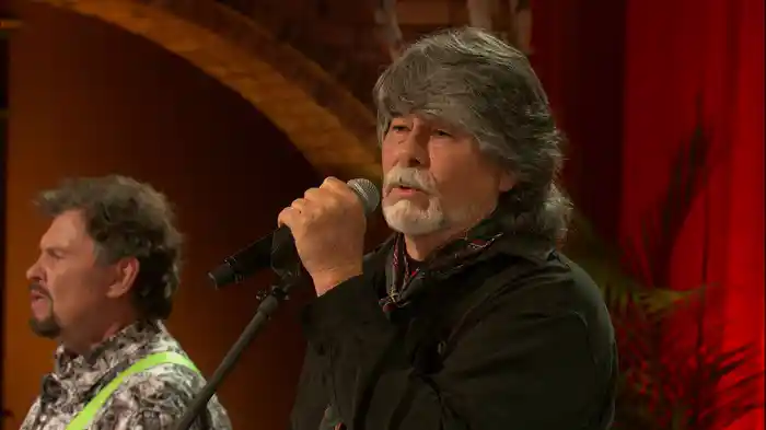 The Old Rugged Cross (Live)