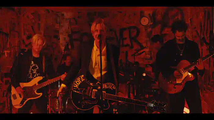 Shake The Dust (Live)