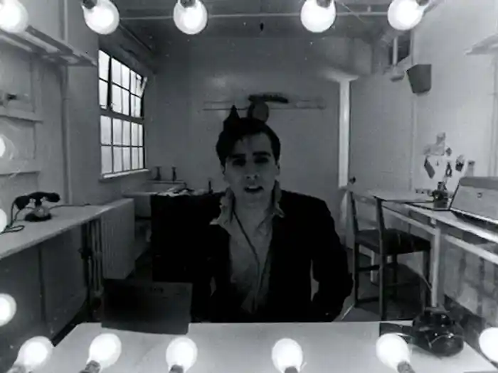 Mirror Man