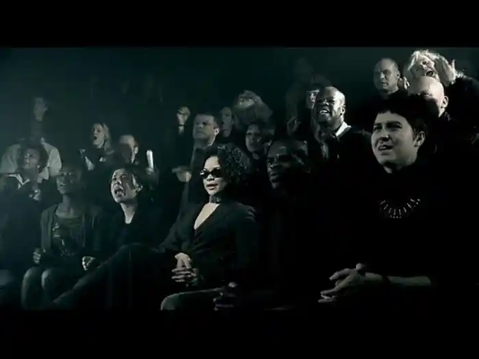 Rise (Version.2 No Sound Effects/Inc. Boxing - Stereo)