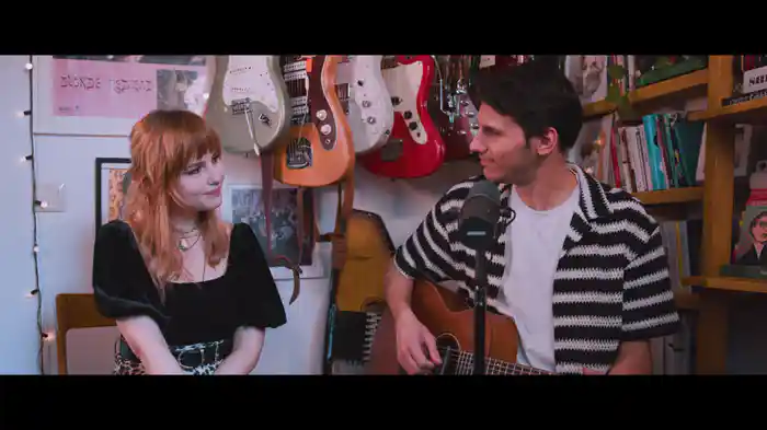 Bi' Sen Varsın (Akustik)