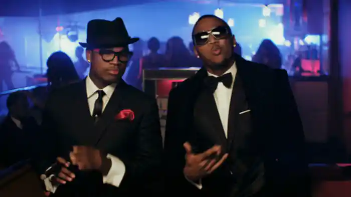 ザ・ウェイ・ユー・ムーヴ feat.トレイ・ソングス&T-PAIN