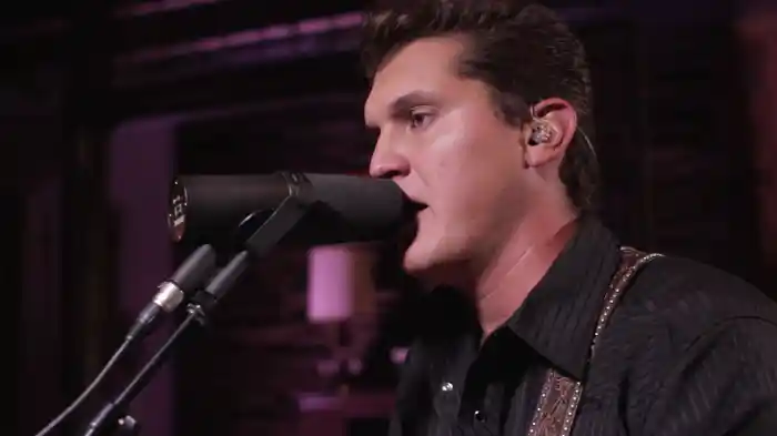 Trash A Hotel Room (Live From Rdio Sessions)