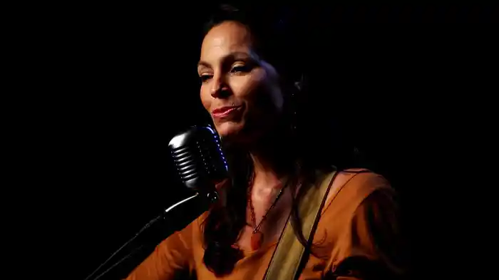 Coat Of Many Colors (Live)