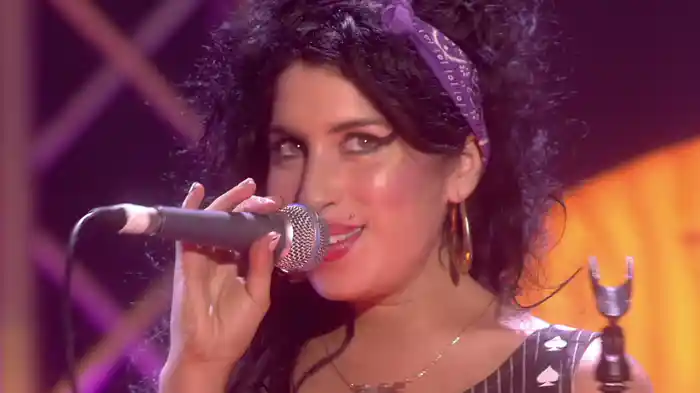 Rehab (Live From The Album Chart Show / 2006)
