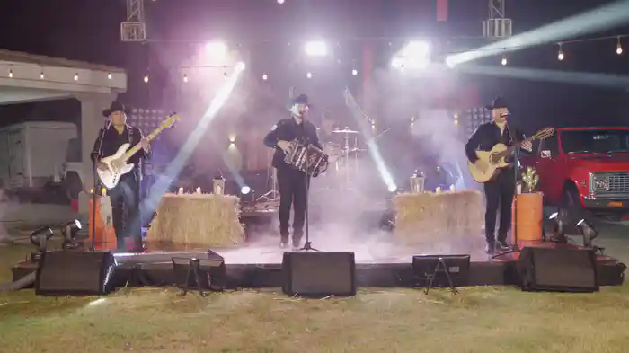 Nada Me Van A Contar (En Vivo)