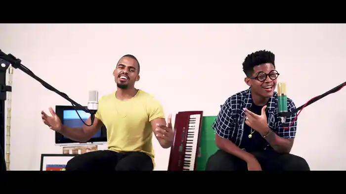 Tô Te Filmando (Sorria) (Marcas 2)