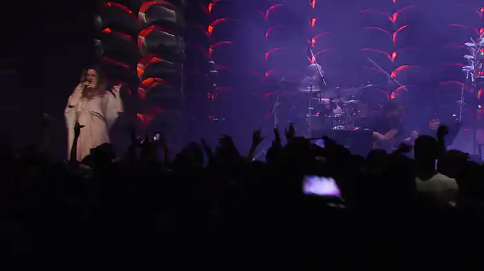 Num Corpo Só (Ao Vivo Na Lapa)