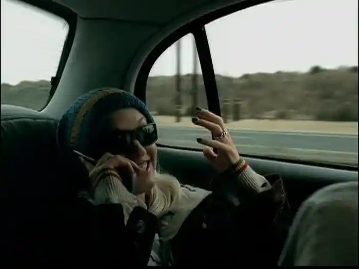 ホワット・ユー・ウェイティング・フォー?