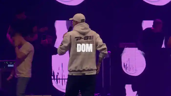 Dom (Live)