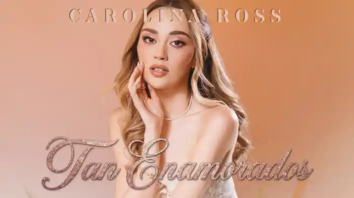 Tan enamorados (En Vivo / LETRA)