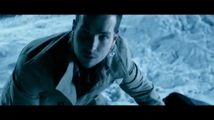 Midnight Train (Video)