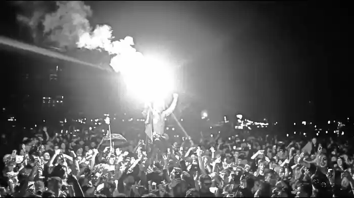 Light Up the Sky (Live)