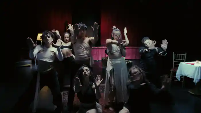 NO PUEDE SER (lujuria) (MELODRAMÁTICA LA EXPERIENCIA)