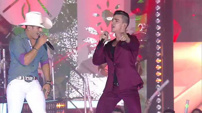 Qué Namora Eu (Ao Vivo)