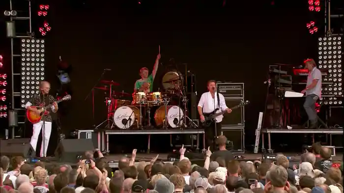 Heat of the Moment (Live at Victoria Park, London, 24th July 2010)