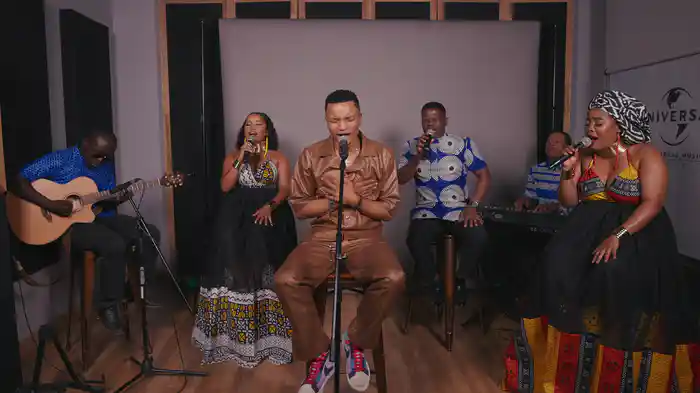 Ngimbonile (Live At Universal Music Studios)