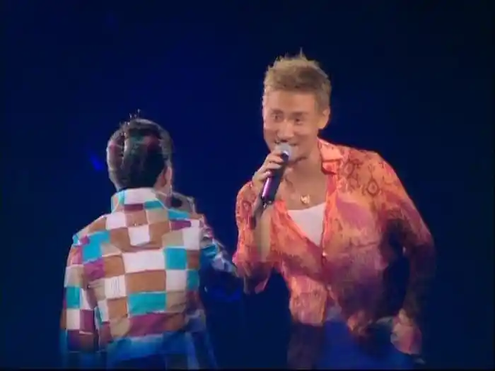 一對寂寞的心 (2003 Live)