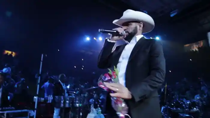 Cuando Nadie Te Quiera (En Vivo)