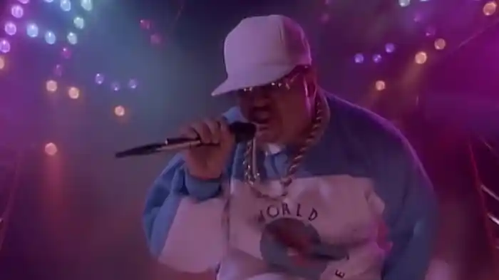 The Overweight Lovers In The House