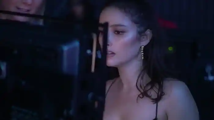 Gimme (Behind The Scenes)