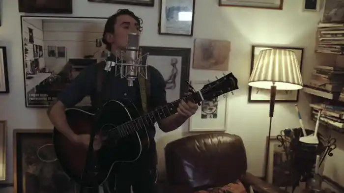 Gonna Be Strong (Acoustic)