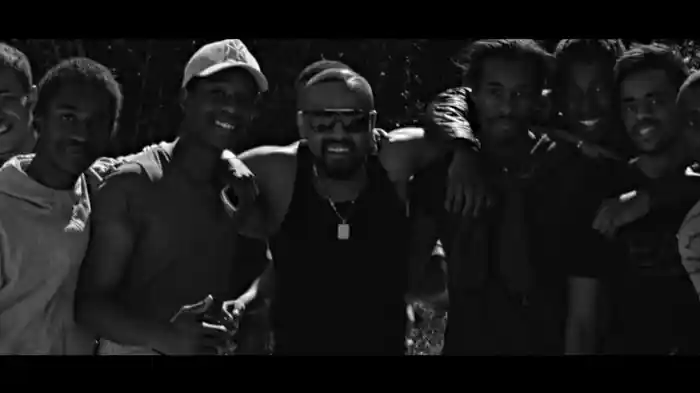 Boîte A Chaussures (Video Parc Font Obscure)