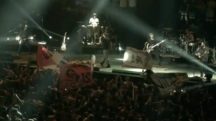 Lo Que Tenga Que Ser... (Live In Buenos Aires / 2016)